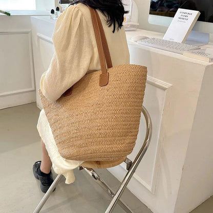 Large Capacity Straw Shoulder Tote Bag - AdDRESSingMe